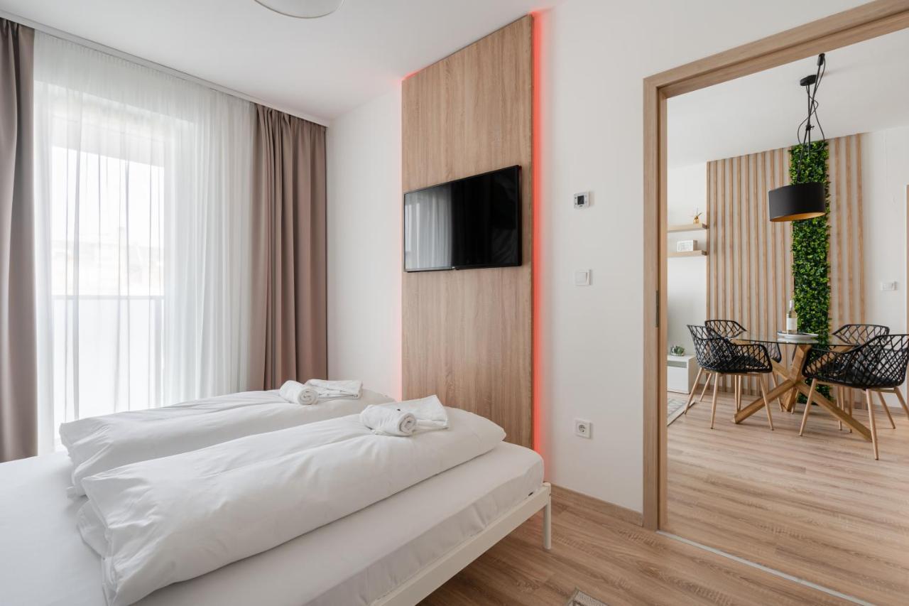 Westside River Apartment Budapest Eksteriør bilde