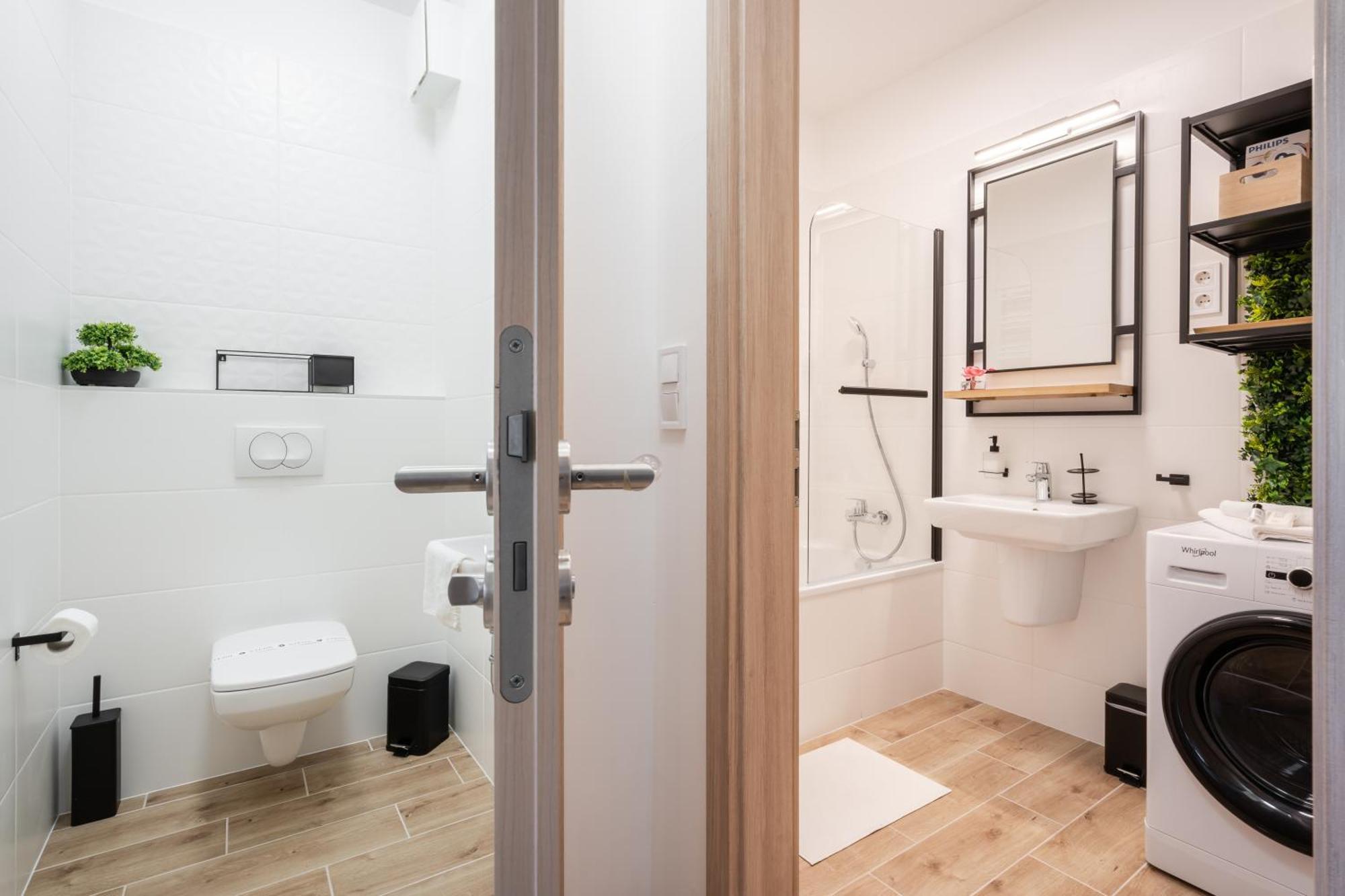 Westside River Apartment Budapest Eksteriør bilde